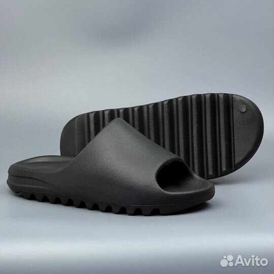 Шлепанцы Adidas Yeezy Slide Black