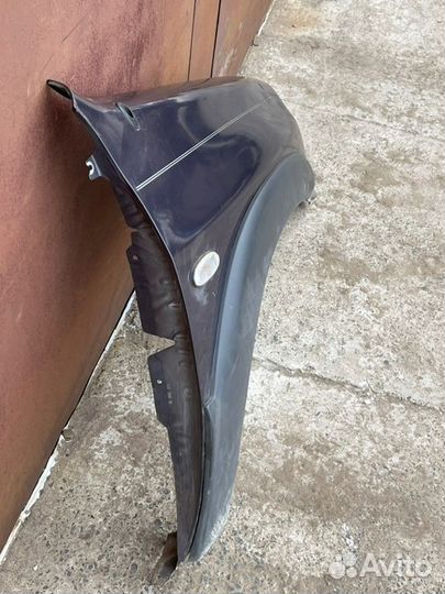 Крыло переднее правое Mazda Tribute