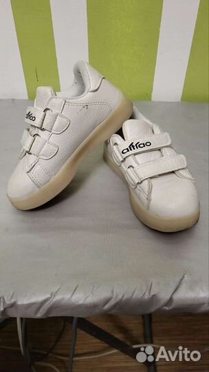 Кроссовки детские для девочек