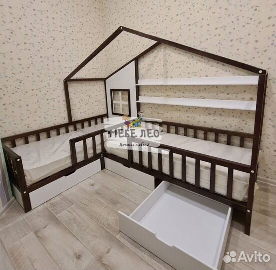 Угловая детская кровать