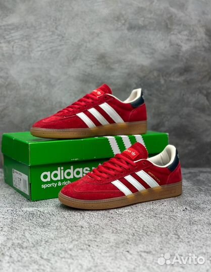 Кроссовки женские Adidas Spezial Sporty & Rich Red
