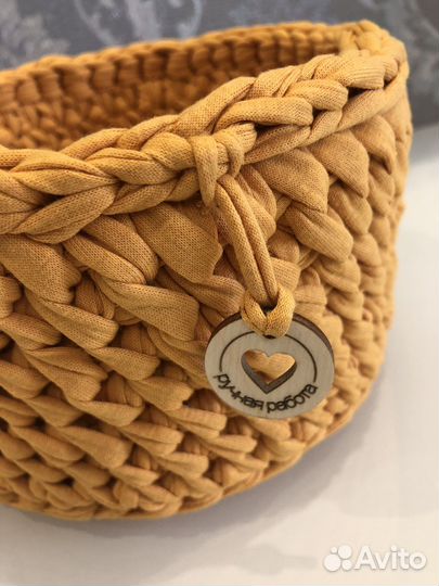 Вязаные корзинки ручной работы