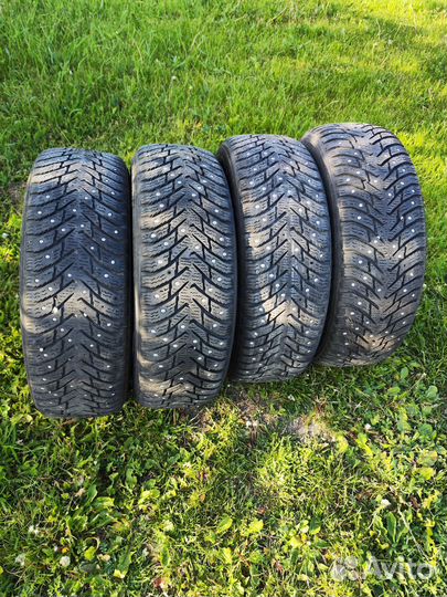 Nokian Tyres Hakkapeliitta 8 185/65 R15 92T