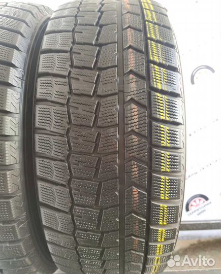 Dunlop Winter Maxx WM01 215/65 R16 98V