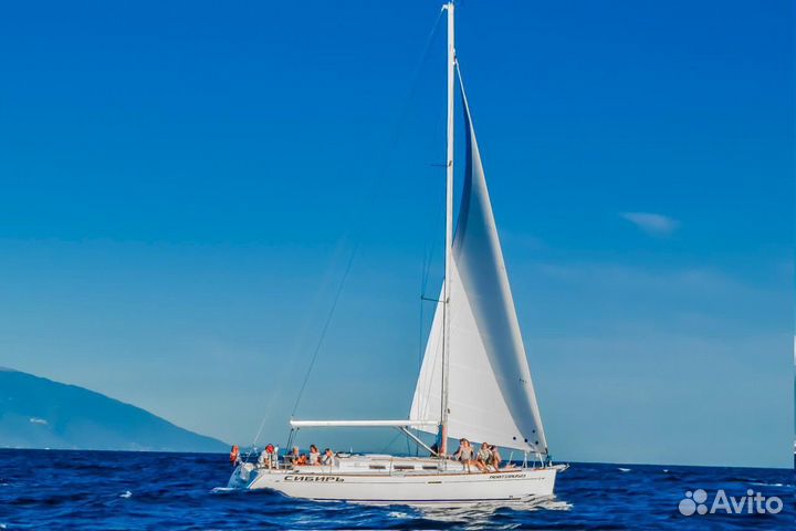 Морская прогулка в Адлере на яхте