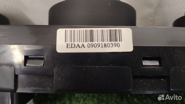 Блок управления климатом Kia Ceed 1 Ed