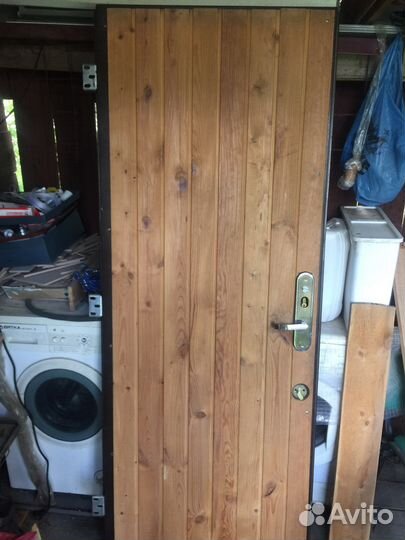 Металлическая дверь бу