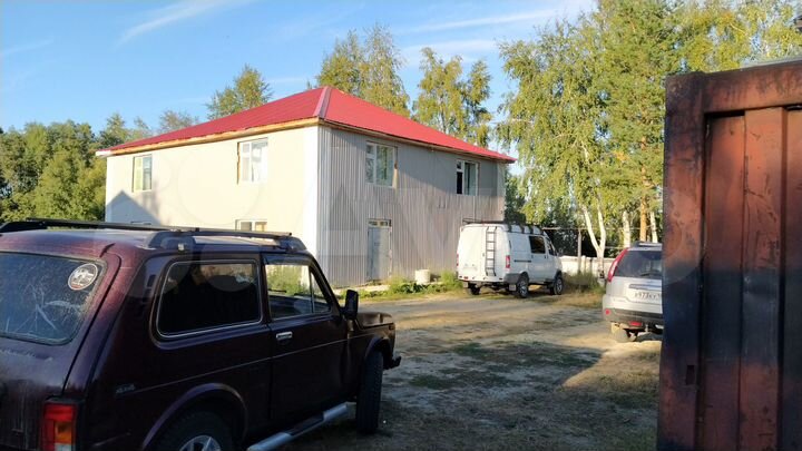 Дом 270 м² на участке 52 сот.