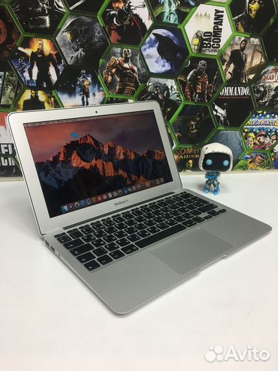 Apple MacBook Air 11 2011 core i5/4Gb/IntelHD3000