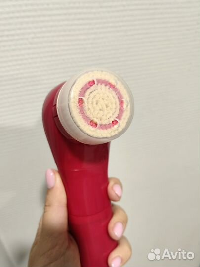 Clariskin аппарат для очищении и массажа кожи лица