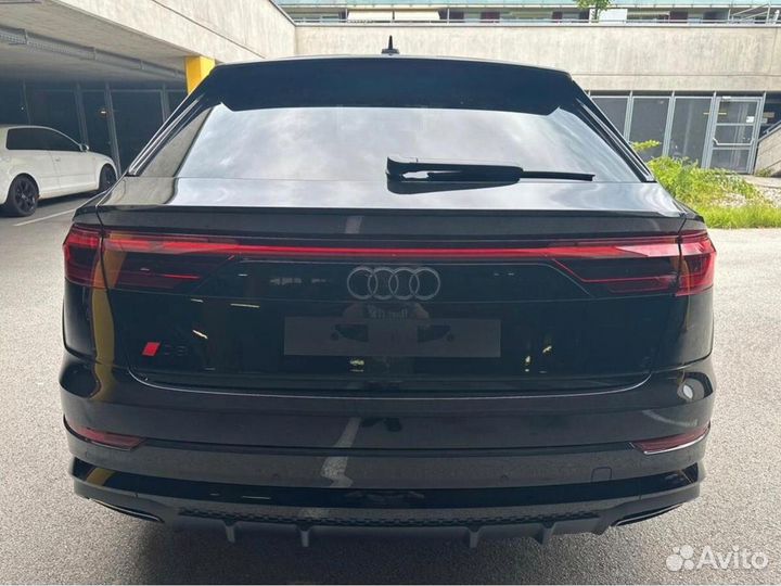 Audi Q8 3.0 AT, 2024