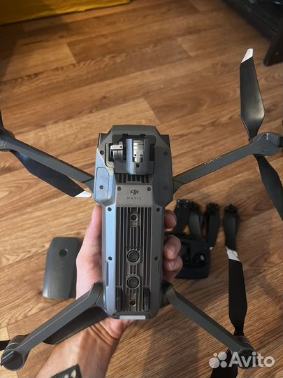 Квадрокоптер dji mavic pro