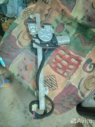 Стеклоподъемник задний левый LADA гранта