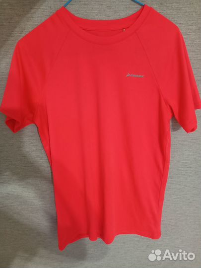 Футболка спортивная