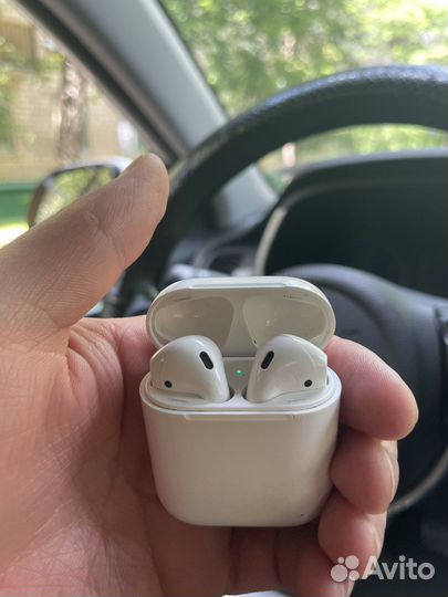 Airpods 2