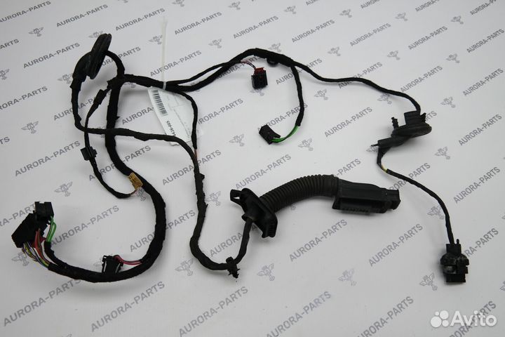 Проводка задней двери audi Q3 8U 2011-2019