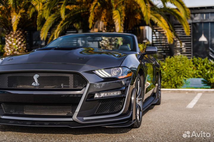 Аренда кабриолета Сочи Ford Mustang Shelby серый