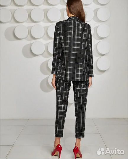 Костюм брючный