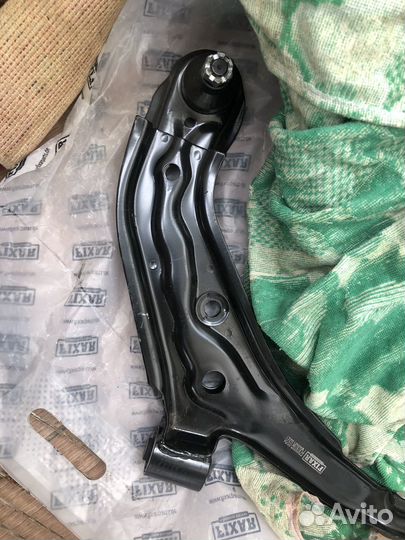 Рычаг передний правый nissan almera n15