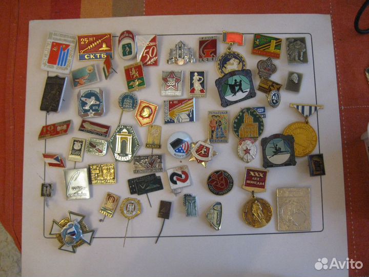 Значки СССР легкие