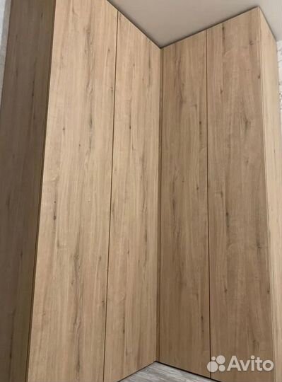 Шкаф распашной в стиле лофт