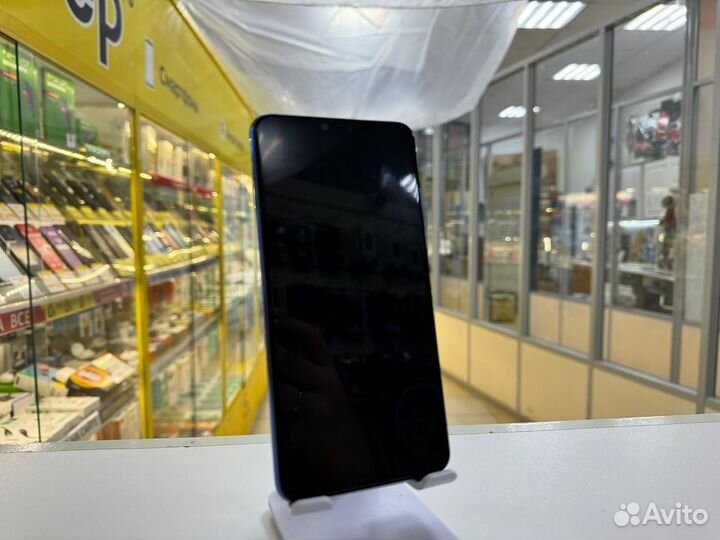 Xiaomi Mi 8 Lite, 4/64 ГБ