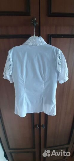 Блузка для девочки в школу