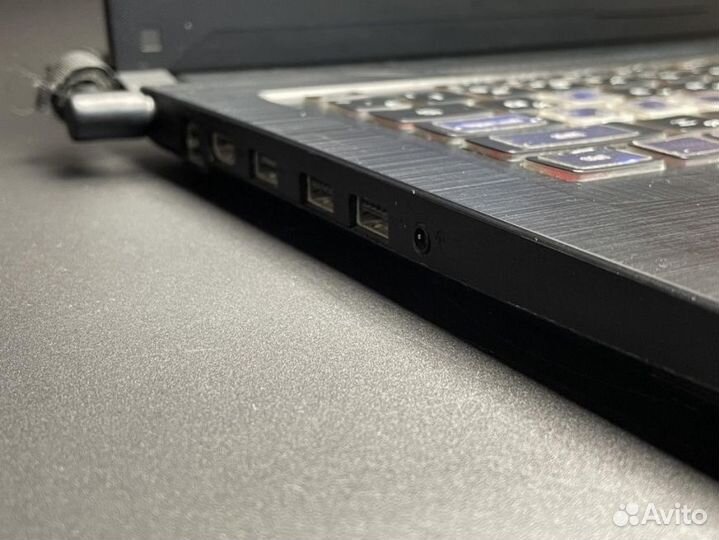 Игровой ноутбук asus TUF Gaming FX705DD-AU087T на