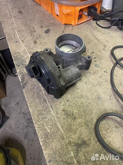 Дроссельная заслонка ford focus 2 -1.8 2.0