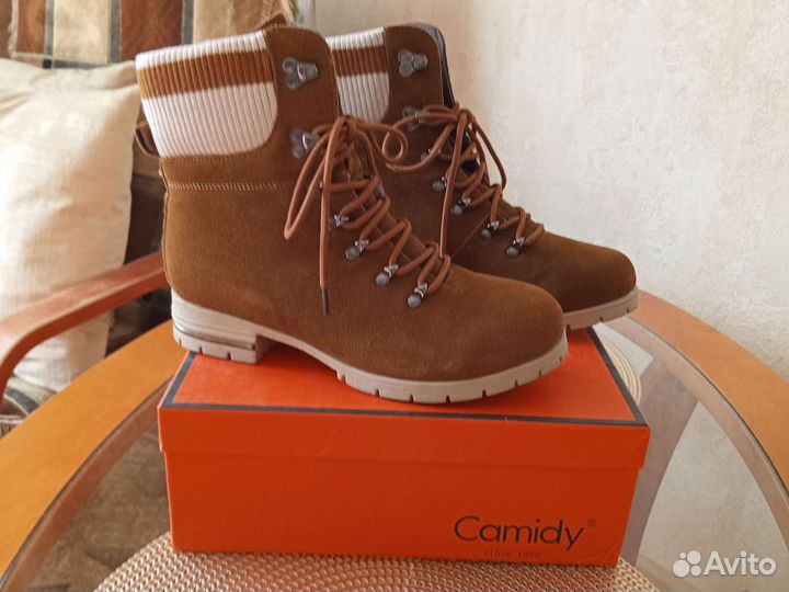 Ботинки женские