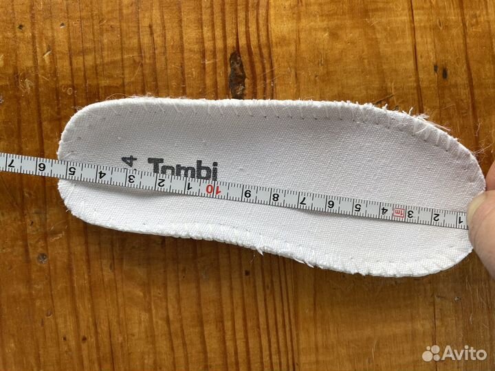 2 пары кроссовок 24 размер