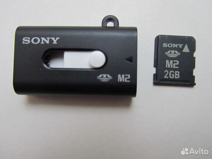 Карта памяти Sony 2 Gb+картридер Sony,адаптеры Си