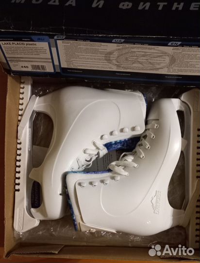 Коньки фигурные, белые, размер 40