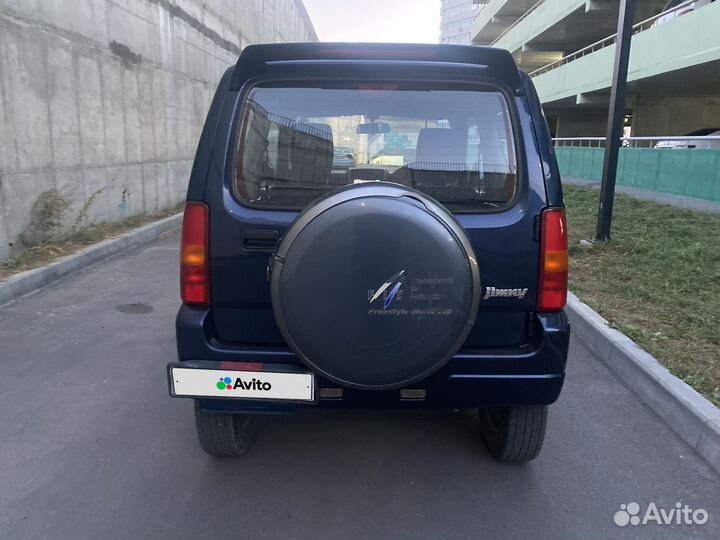 Suzuki Jimny 0 7