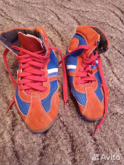 Продам борцовки