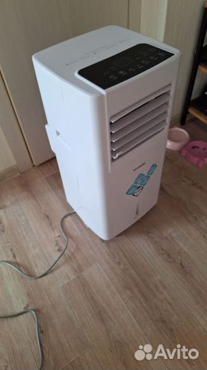 Кондиционер мобильный Hyundai H-PAC07-R12E белый