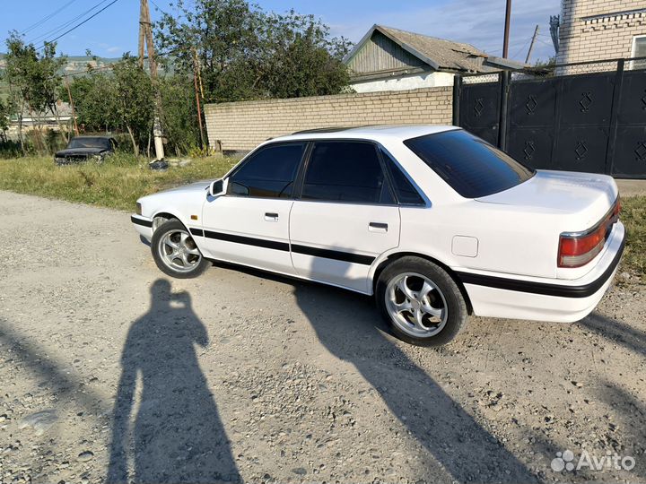 Mazda 626 2.0 МТ, 1988, 200 000 км