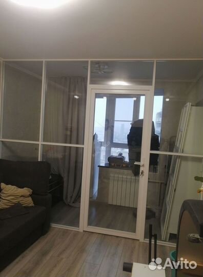 Межкомнатные стеклянные перегородки раздвижные