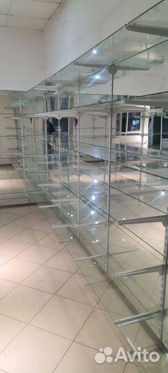 Стеклянная полка