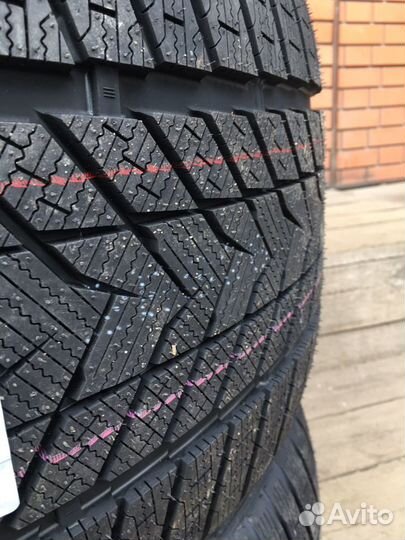 Grenlander IceHawke II 275/40 R21 и 315/35 R21 107H