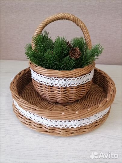 Набор плетеных корзин