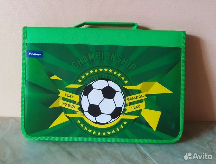 Папки д/труда изо портфель новые