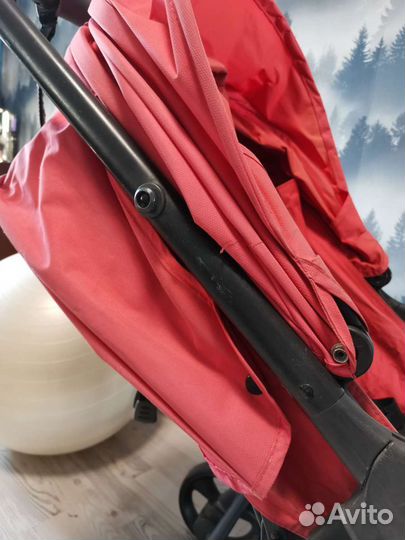 Прогулочная коляска MamasPapas Armadillo