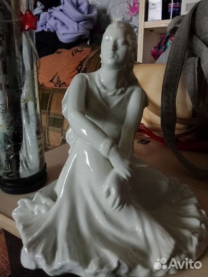 Статуэтка Цыганка