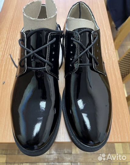 Туфли военные лабутены