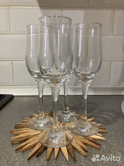 Бокалы для шампанского