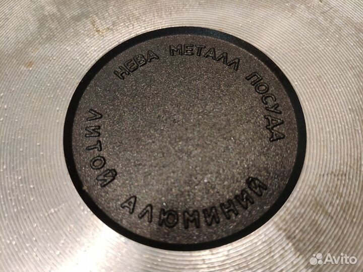 Новый казан с крышкой-сковородой