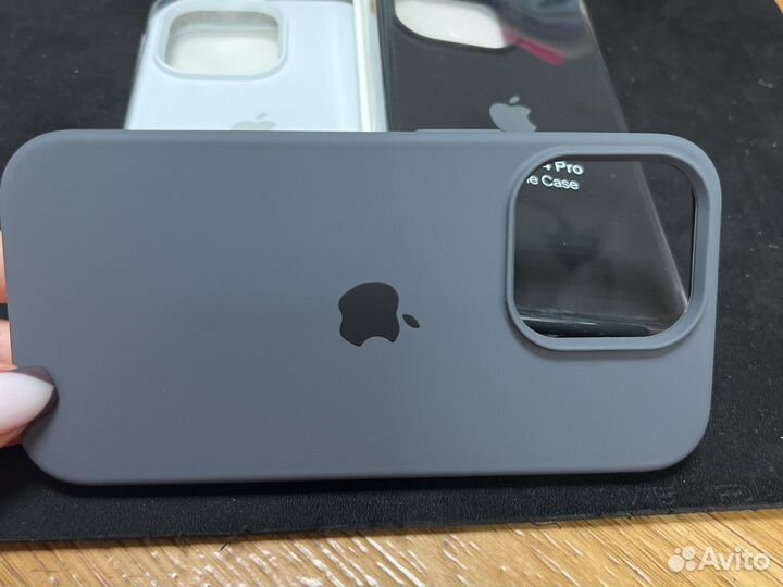 Чехол на iPhone 14 pro