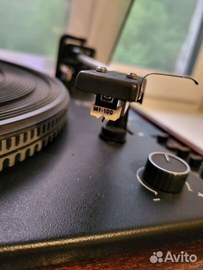 Проигрыватель винила СССР