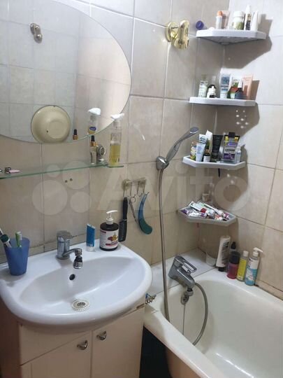 2-к. квартира, 64 м², 1/9 эт.